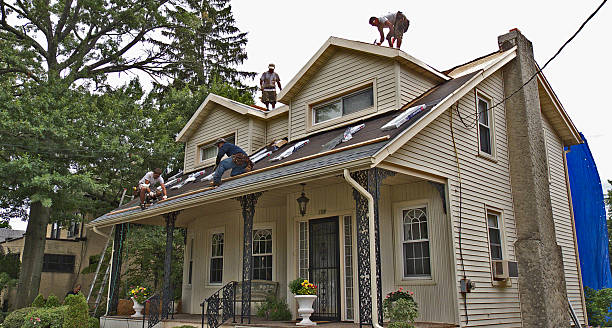 Best Residential Roofing Contractor  in Marinette, WI