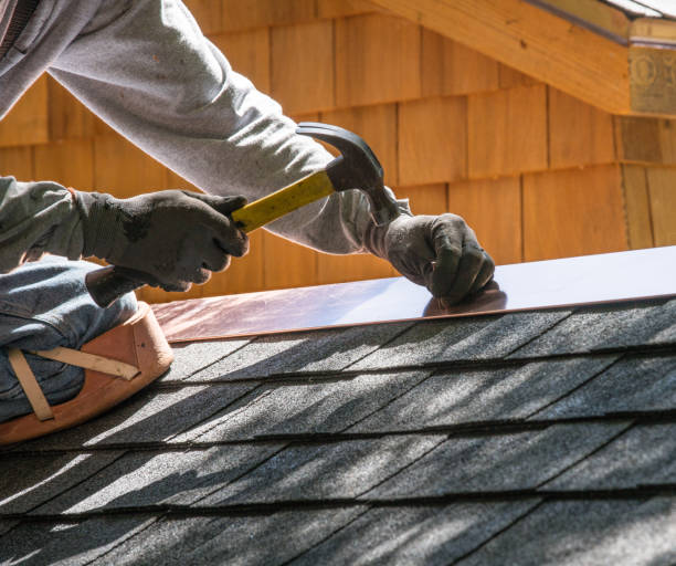 Best Gutter Installation and Roofing  in Marinette, WI
